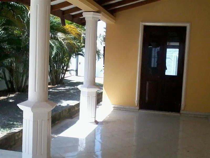 Sachal Mirs Bed And Breakfast Negombo 2*,  Sri Lanka